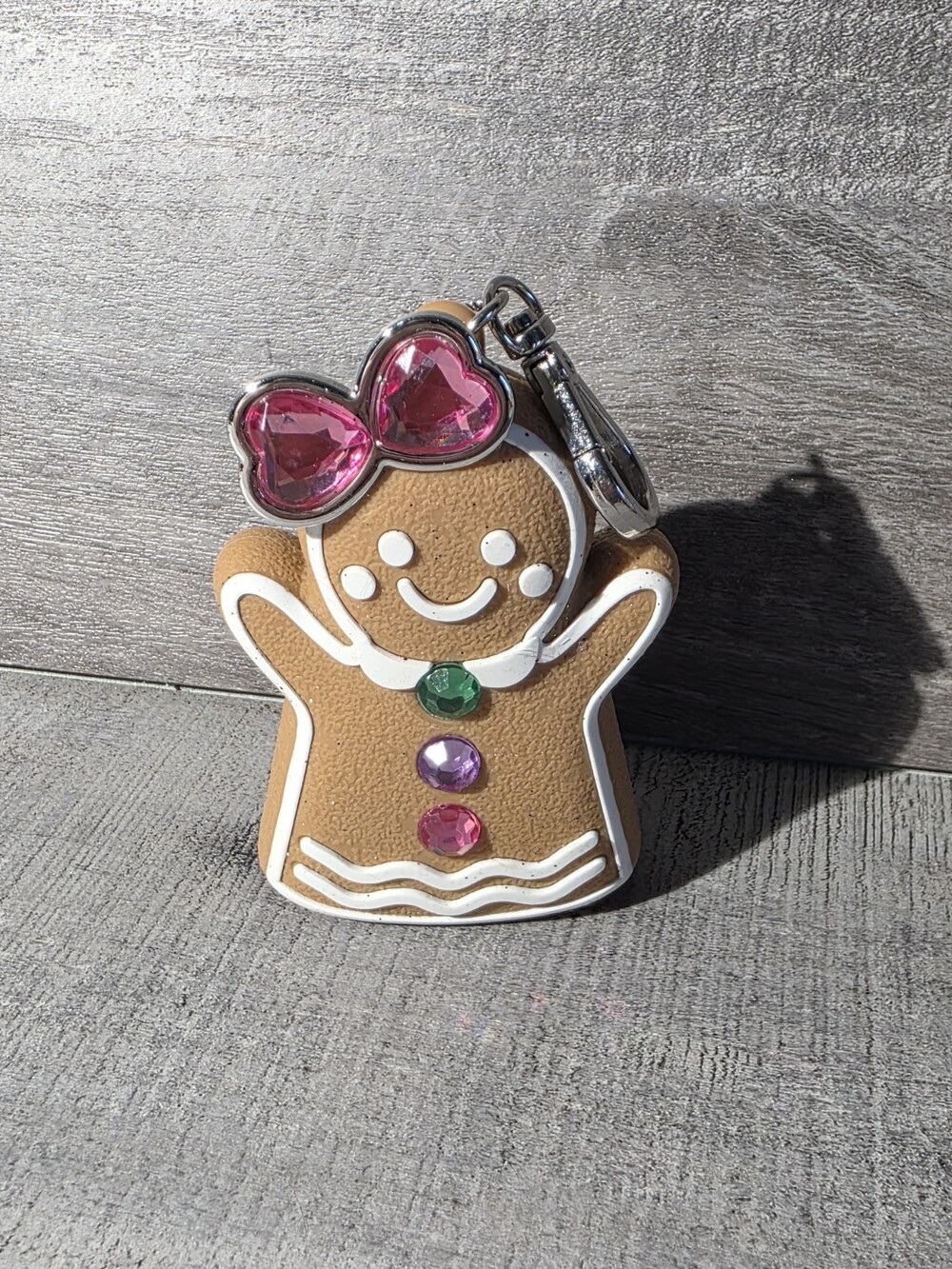 Bath and Body Gingerbread Bow Girl Pocketbac Christmas Hand Sani Holder g67b